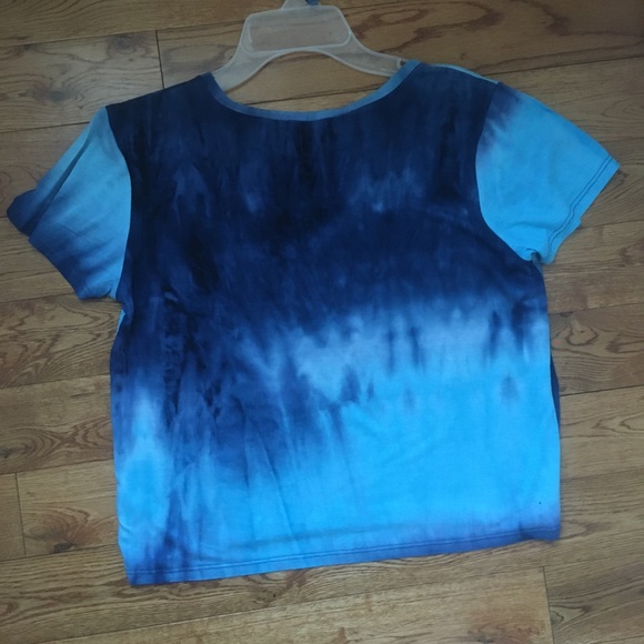 Tie dye blue soft t shirt - Picture 2 of 2